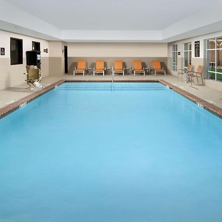 Homewood Suites By Hilton Kansas City Speedway Екстер'єр фото