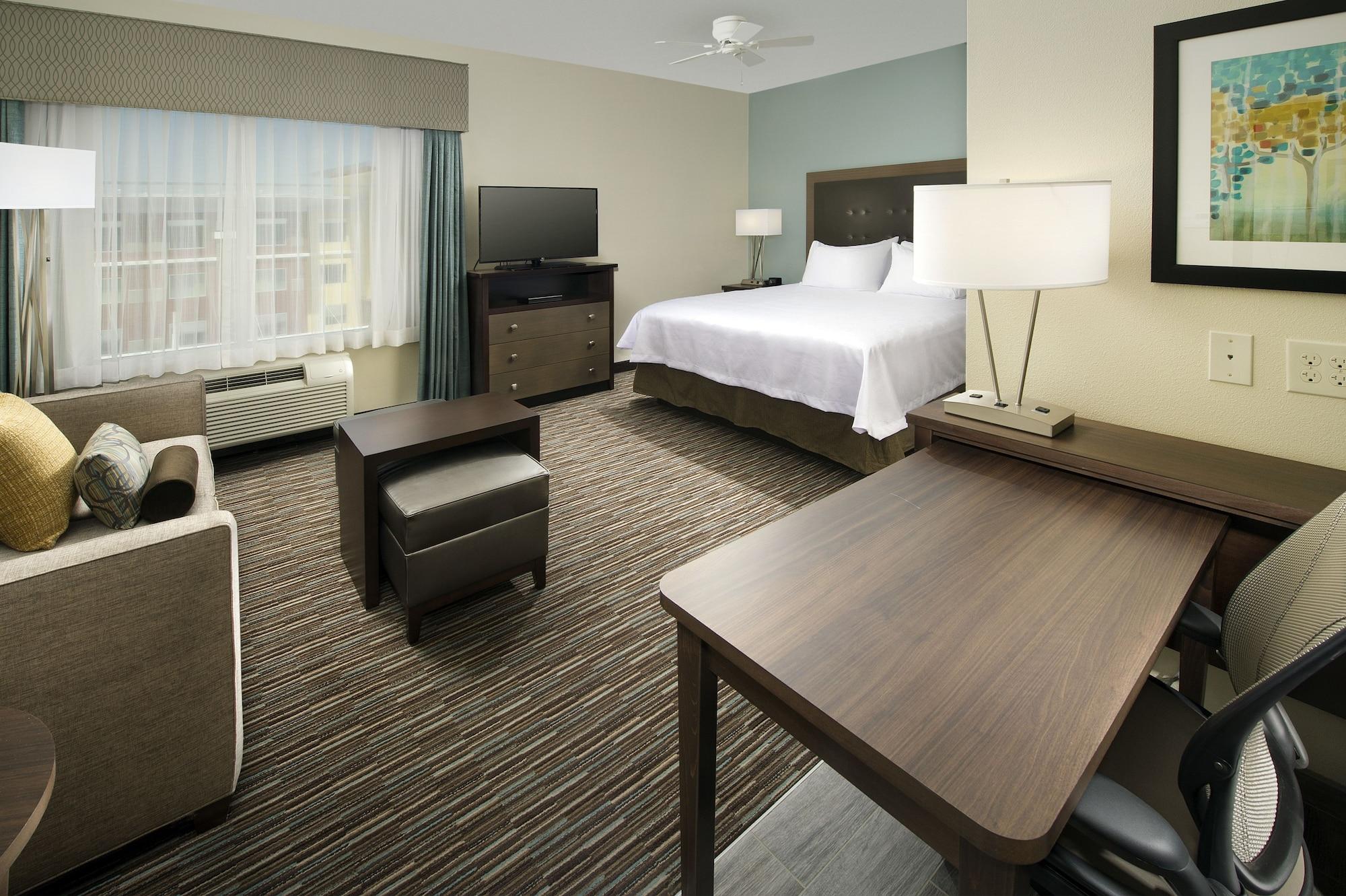 Homewood Suites By Hilton Kansas City Speedway Екстер'єр фото