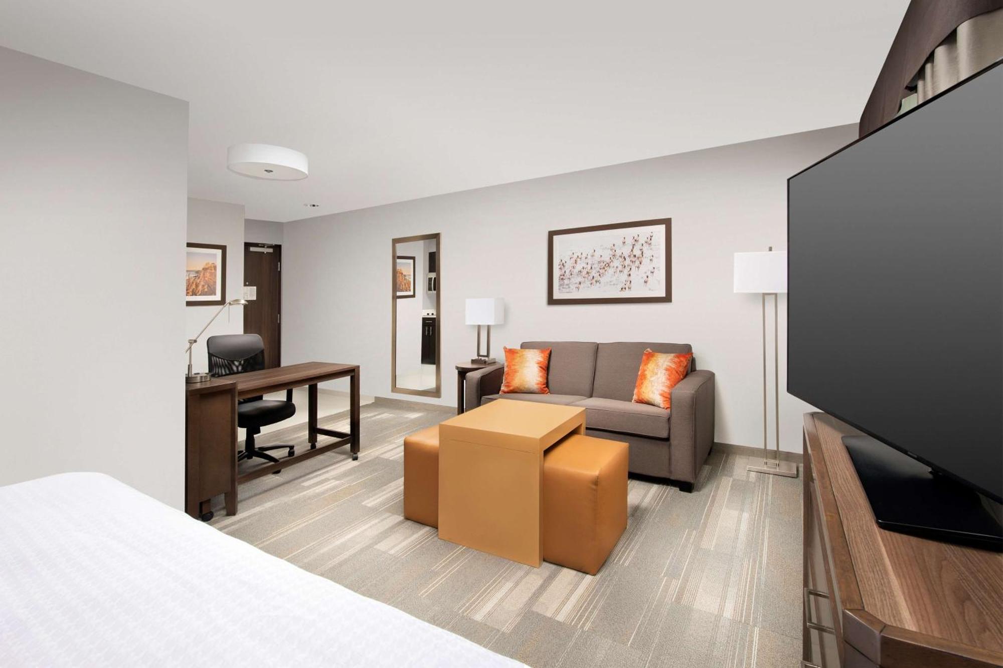 Homewood Suites By Hilton Kansas City Speedway Екстер'єр фото