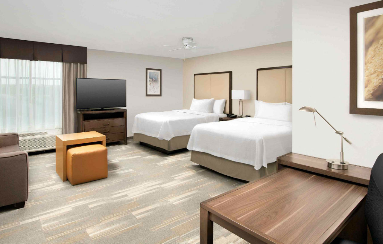 Homewood Suites By Hilton Kansas City Speedway Екстер'єр фото